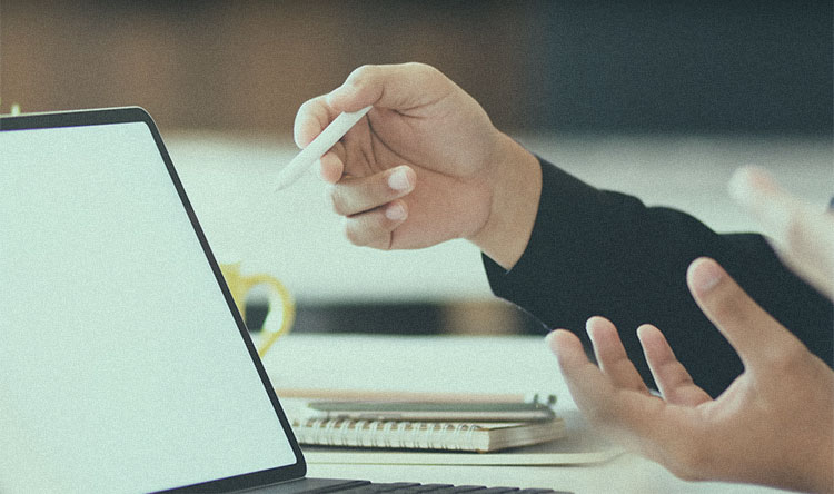 デスク上 イメージ